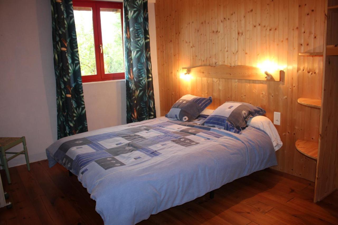 Gite Ranch Le Serpolet Лез Англ Екстериор снимка