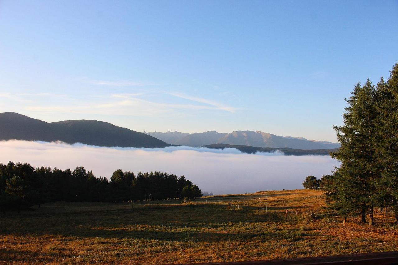Gite Ranch Le Serpolet Лез Англ Екстериор снимка