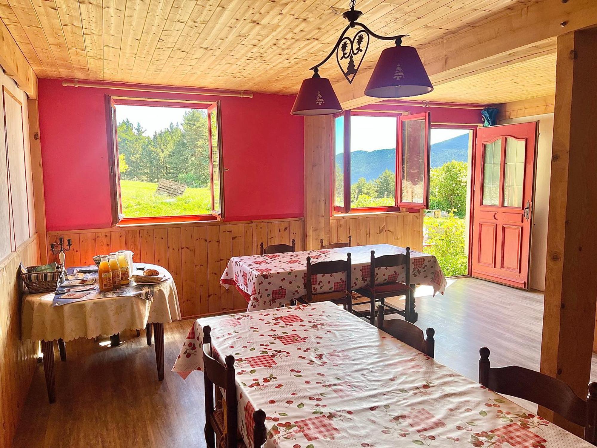Gite Ranch Le Serpolet Лез Англ Екстериор снимка